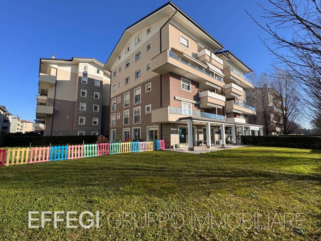 Appartamento a Cernusco sul naviglio in Via Camillo Benso di Cavour, 75 - Foto 1