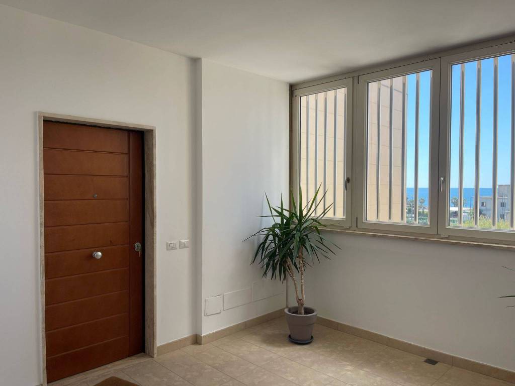 Appartamento a Salerno in Via Salvador Allende - Foto 2