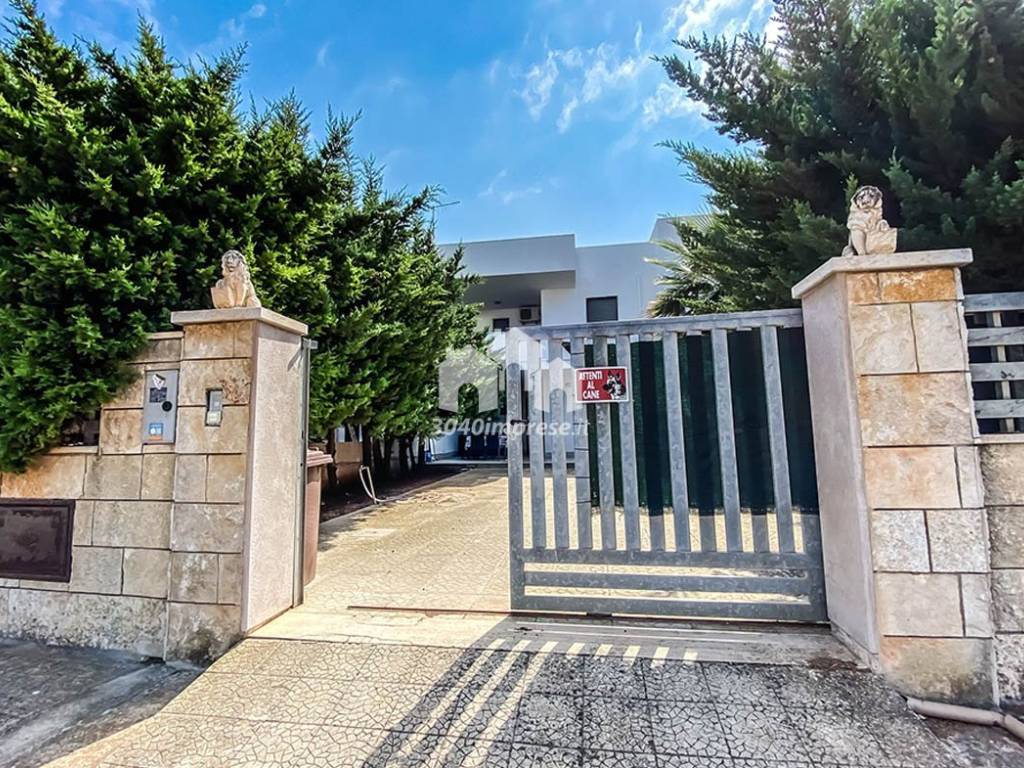 Villa a Carovigno in Via Athena, 41 - Foto 2