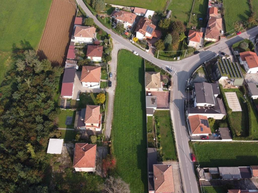 Terreno a Fagnano olona in Via Edmondo de Amicis, 37 - Foto 2