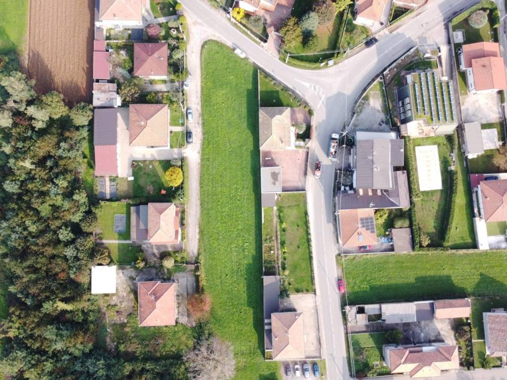 Terreno a Fagnano olona in Via Edmondo de Amicis, 37 - Foto 3
