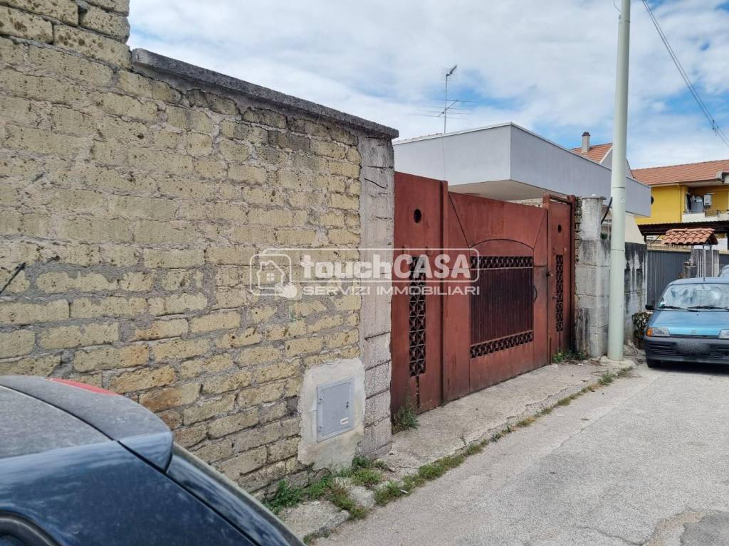Terreno a Carinaro in Via della Libertà - Foto 2
