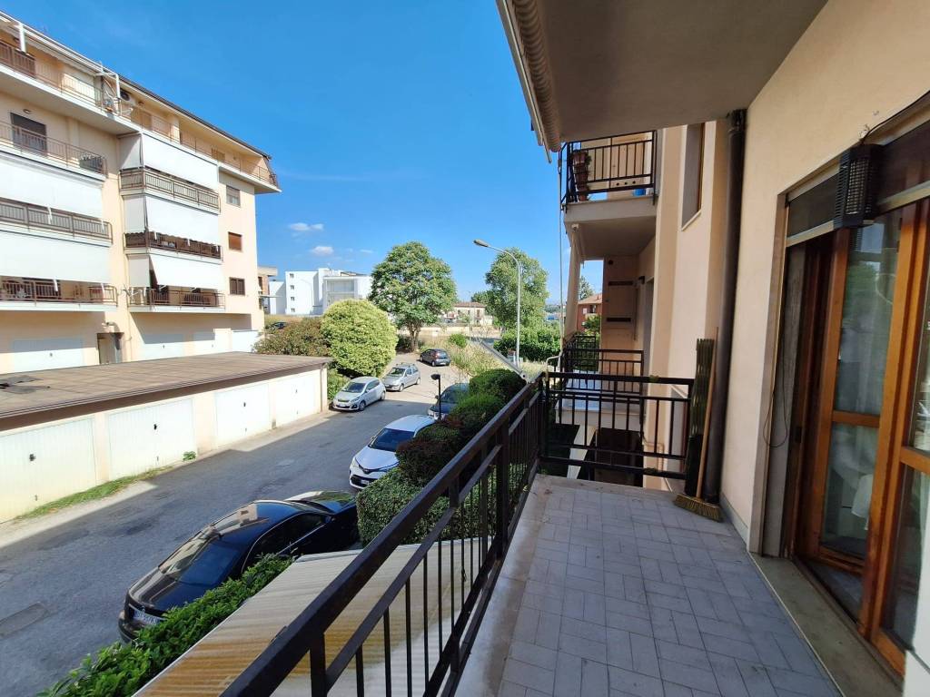Appartamento a Benevento in Via Croce Rossa - Foto 2