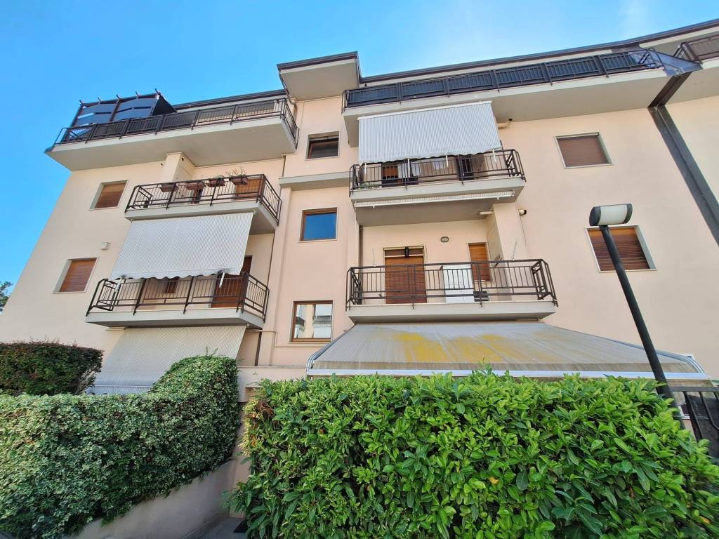 Appartamento a Benevento in Via Croce Rossa - Foto 4