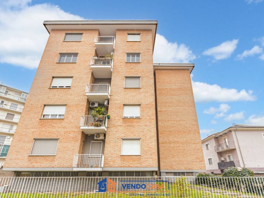 Appartamento a Vercelli in Via Viganotti, 10 - Foto 2