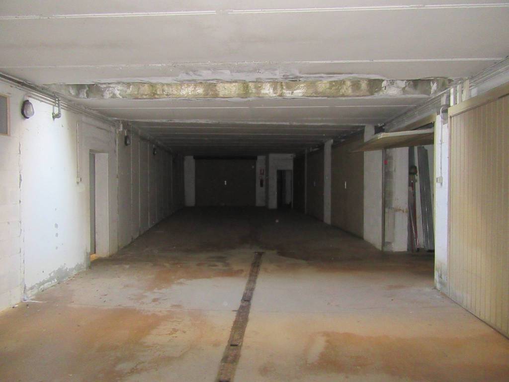 Box / garage a Cassine in Corso Cristoforo Colombo - Foto 2