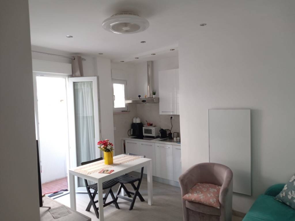 Appartamento a Alba adriatica in Via Rovigo - Foto 5