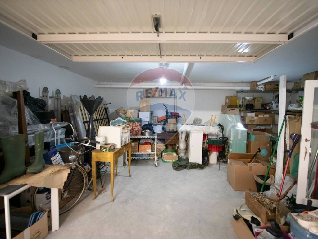 Box / garage a Senigallia in Via Michetti - Foto 2