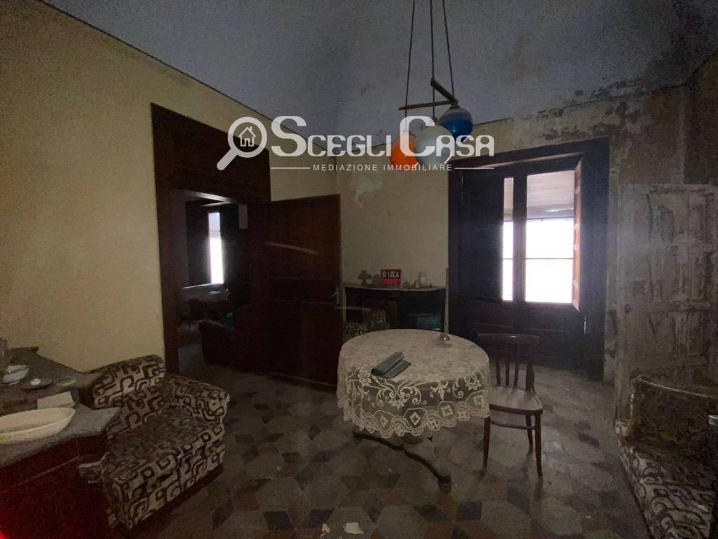 Appartamento a Cinisi in Via Generale Vito Artale - Foto 2