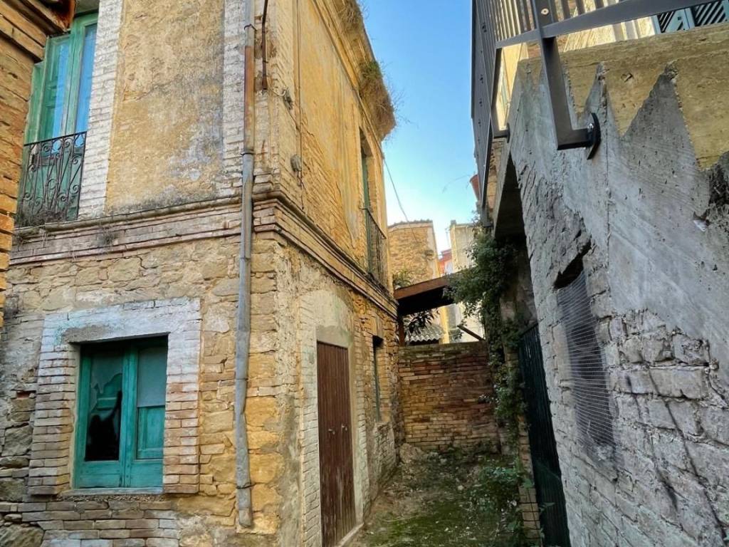 Rustico / casale a San vito chietino in Vico 2 Trieste e Trento - Foto 2