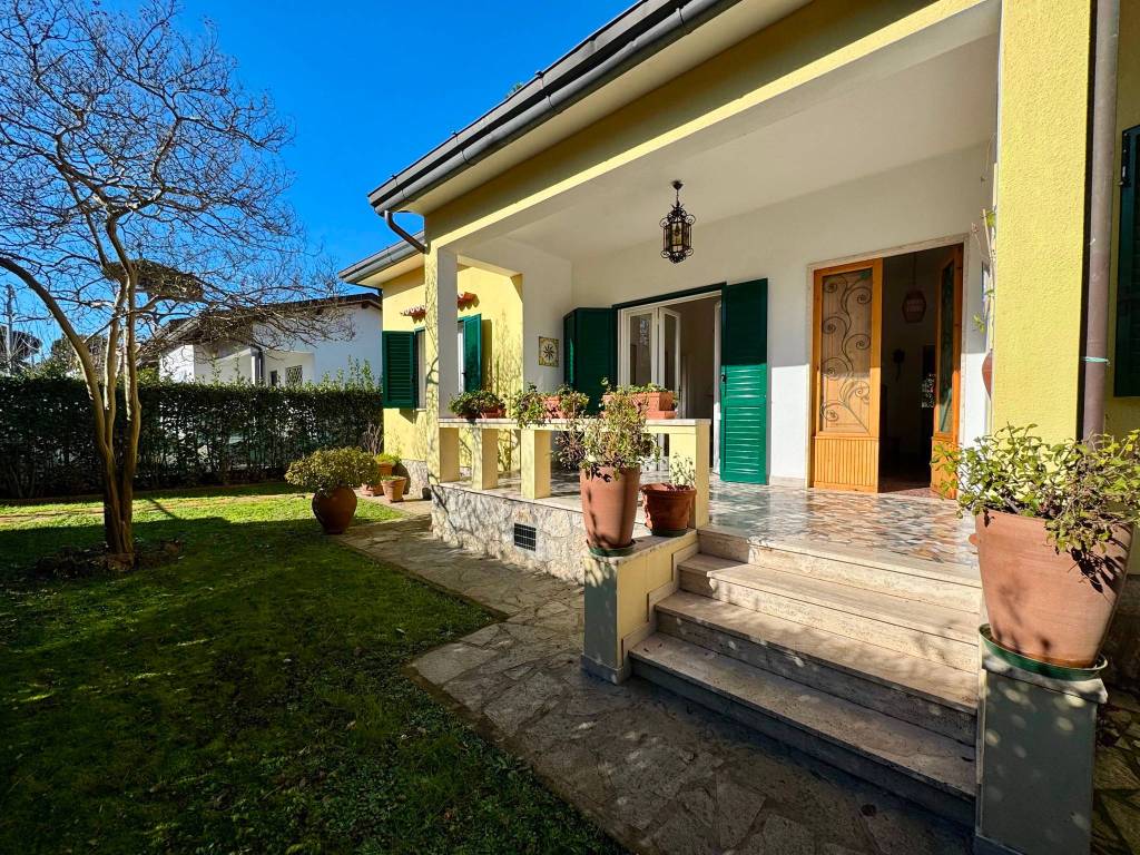 Villa a Pietrasanta in Via Firenze, 83 - Foto 5