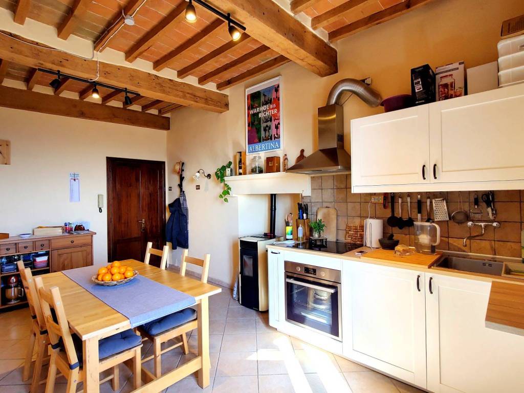Appartamento a San gimignano in Via Monte Speculo - Foto 4
