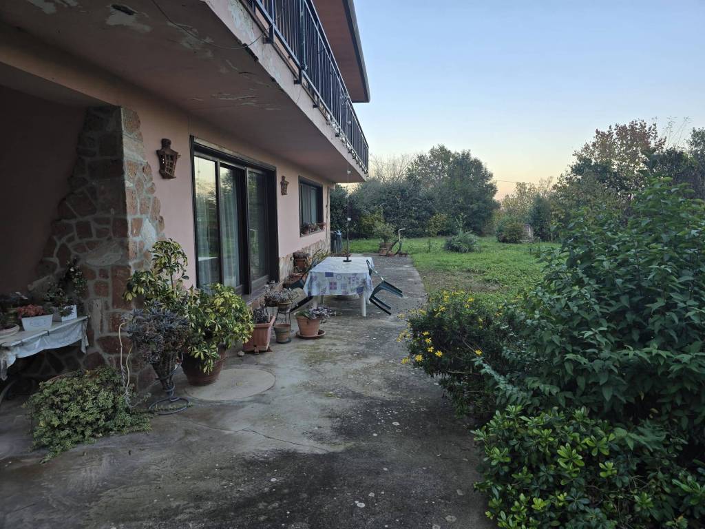 Villa a Ceccano in Via San Paolo della Croce - Foto 4