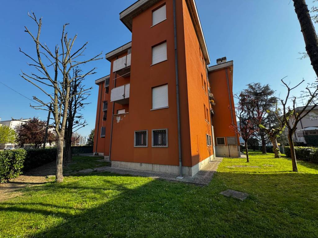 Appartamento a Mirandola in Via Statale Nord - Foto 3