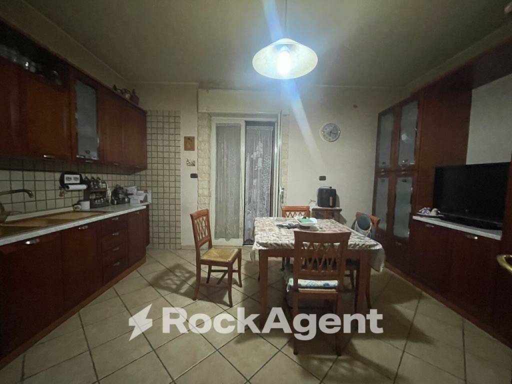 Appartamento a Arzano in Via Angelo Volpicelli, 34 - Foto 4