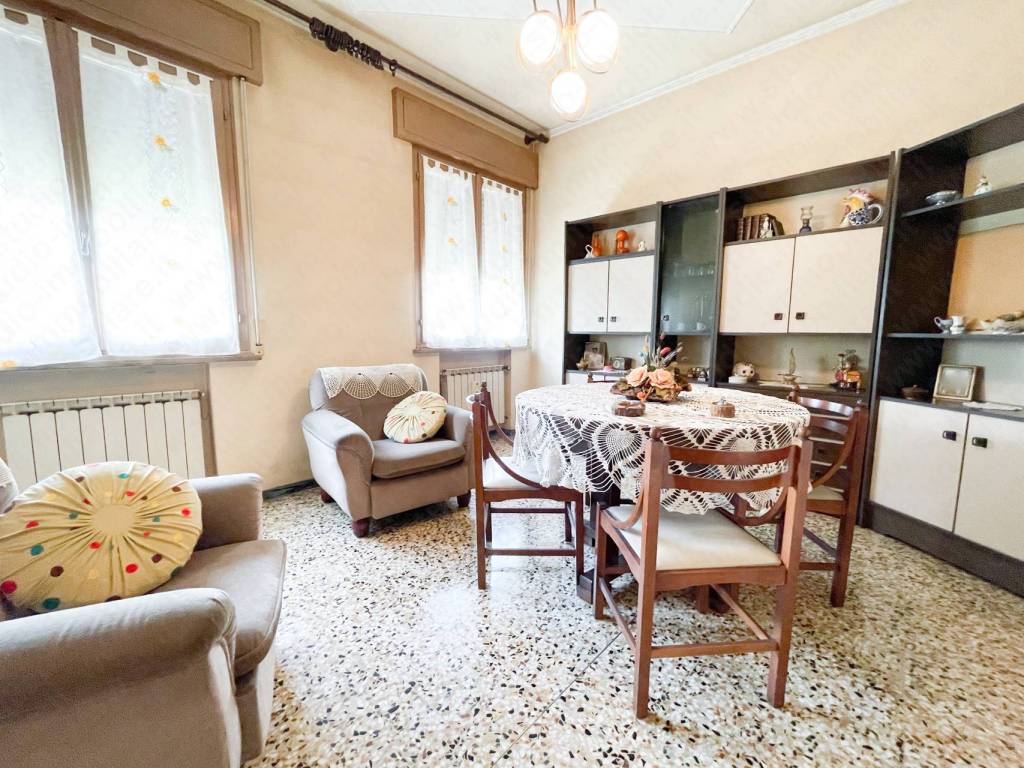 Villa a Castelmassa in Via Dante Alighieri, 18 - Foto 3