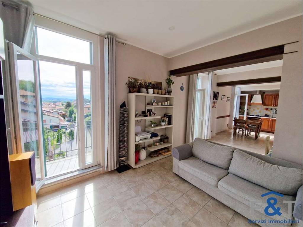 Appartamento a Besozzo in Via Binda - Foto 3