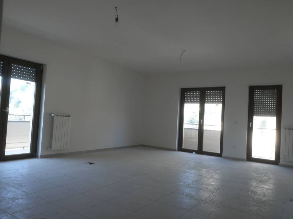 Appartamento a Salerno in Via Giovi Piegolelle, 4 /A - Foto 2
