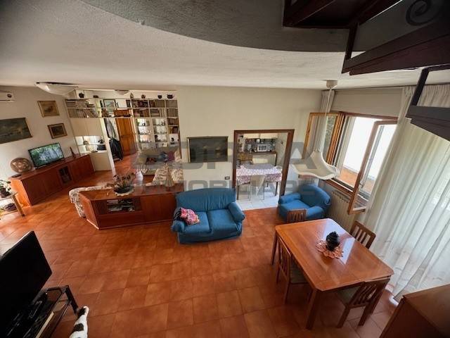 Villa a Livorno in Via di Montenero, 424 - Foto 5