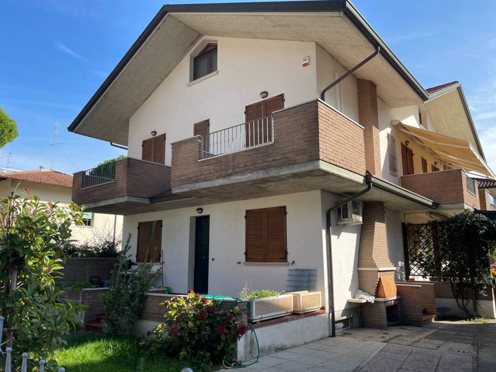 Villa a Cervia in Viale Milazzo, 68 - Foto 2