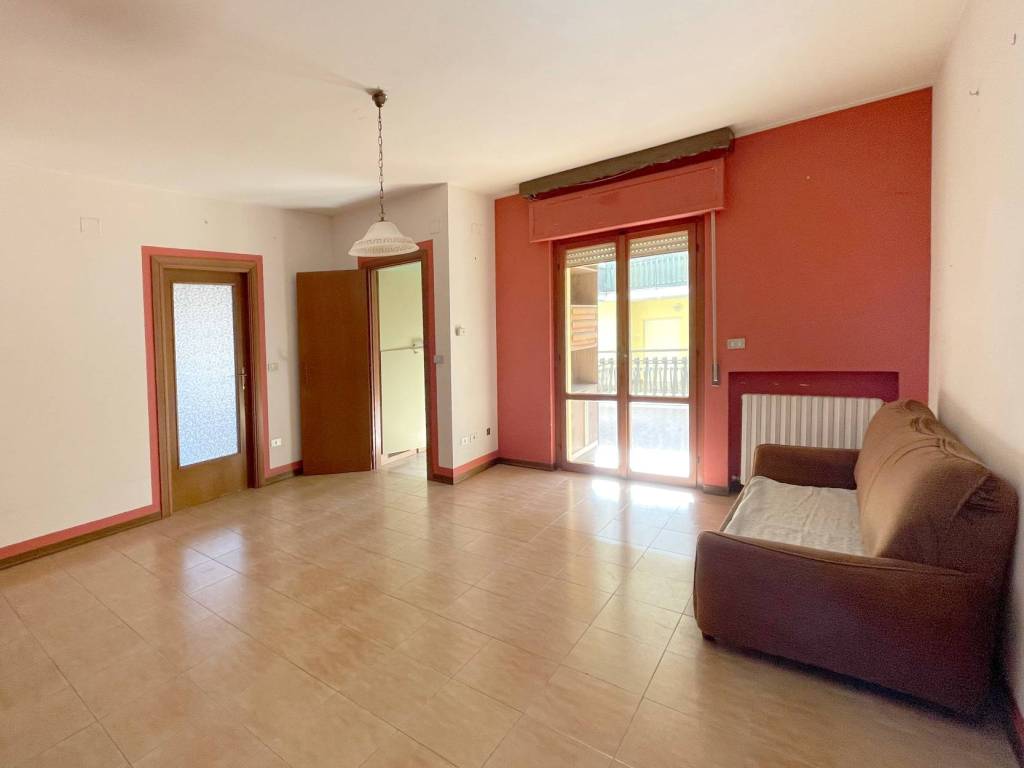 Appartamento a Martinsicuro in Via Francesco De Pinedo, 10 - Foto 2