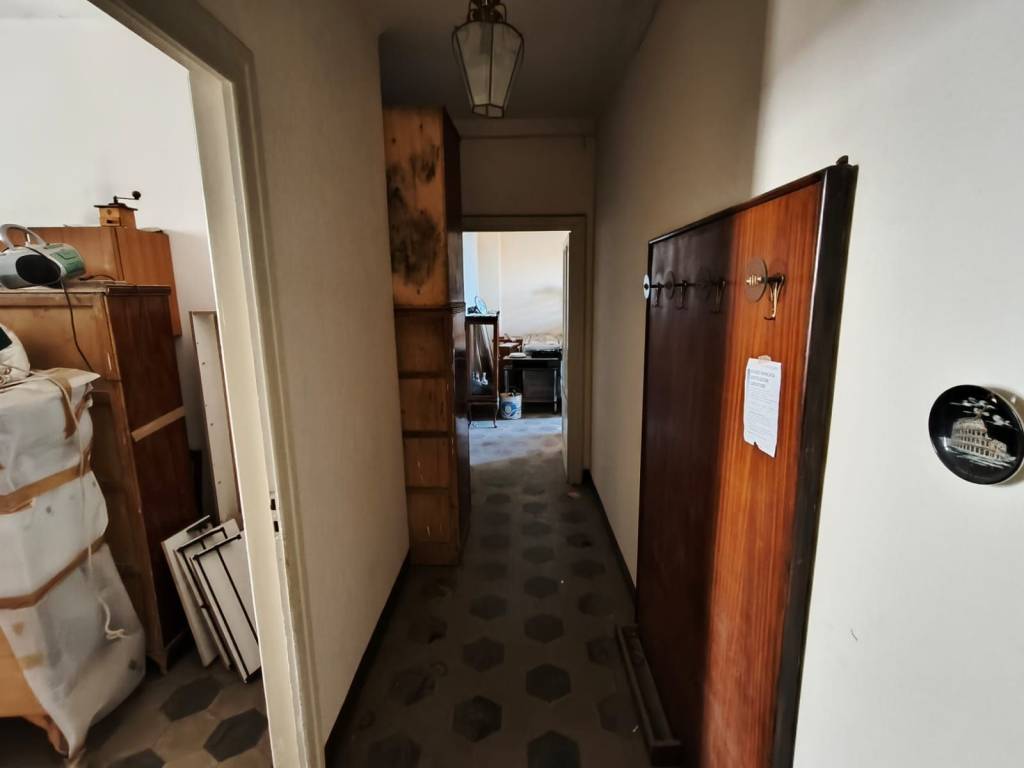 Appartamento a Catanzaro in Via Vincenzo D'Amato - Foto 4