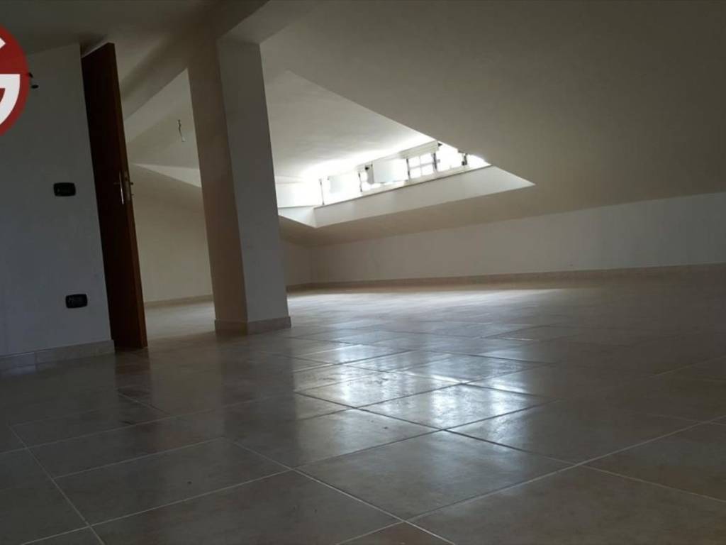 Box / garage a Taurianova in Via Madonna Addolorata s.n.c - Foto 2