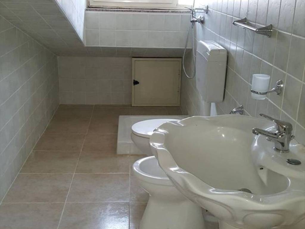 Box / garage a Taurianova in Via Madonna Addolorata s.n.c - Foto 4