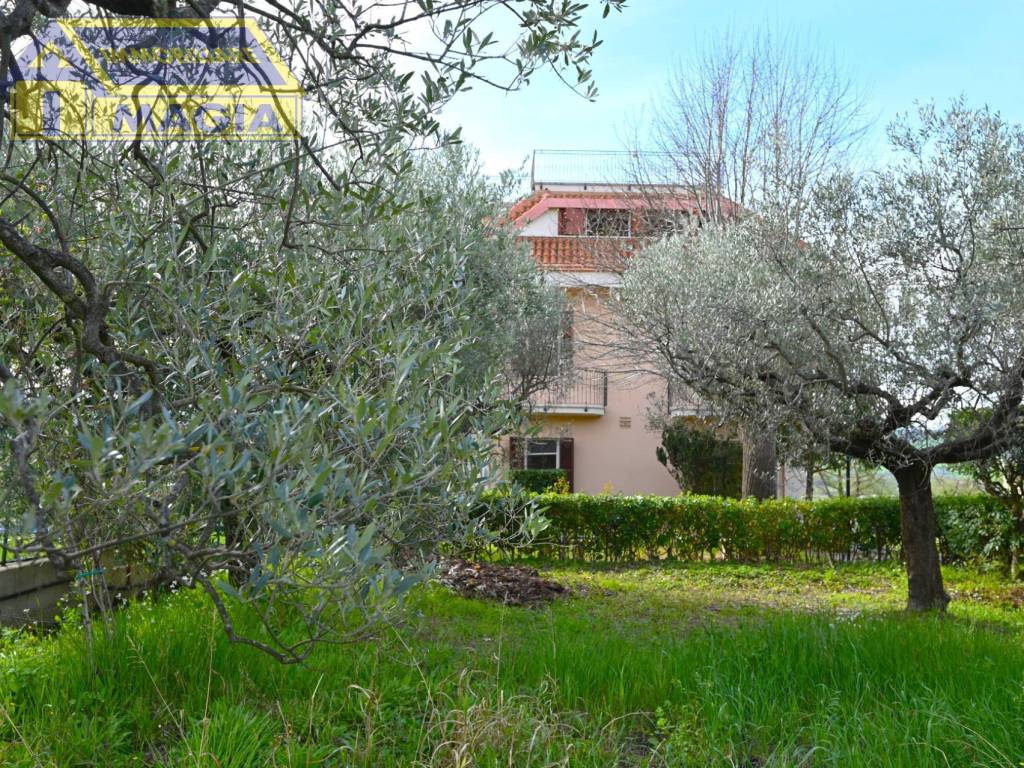 Casa indipendente a Castel di lama in Via Giovanni Boccaccio - Foto 5