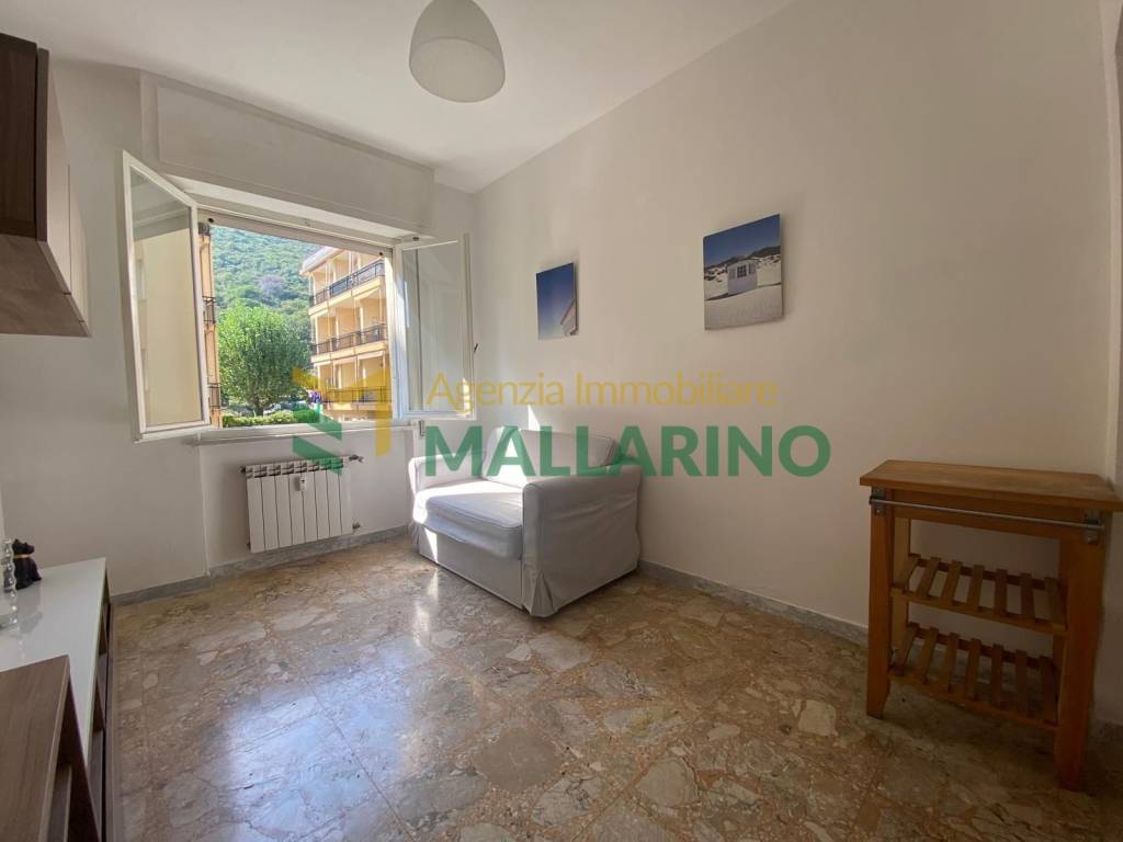 Appartamento a Finale ligure in Via Varese - Foto 2