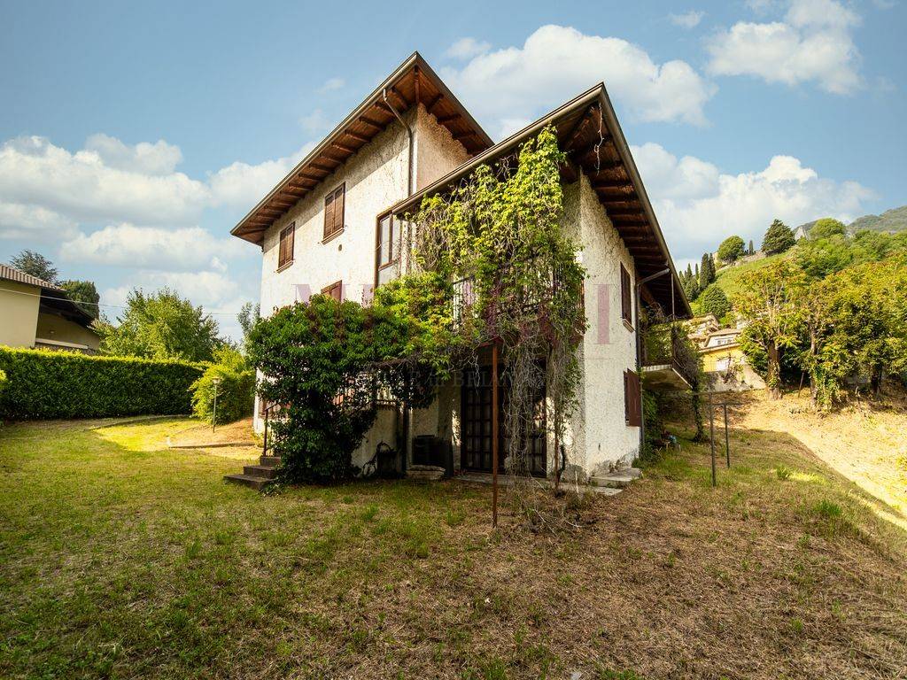 Villa a Calolziocorte in Via Don A. Bolis, 32 - Foto 4