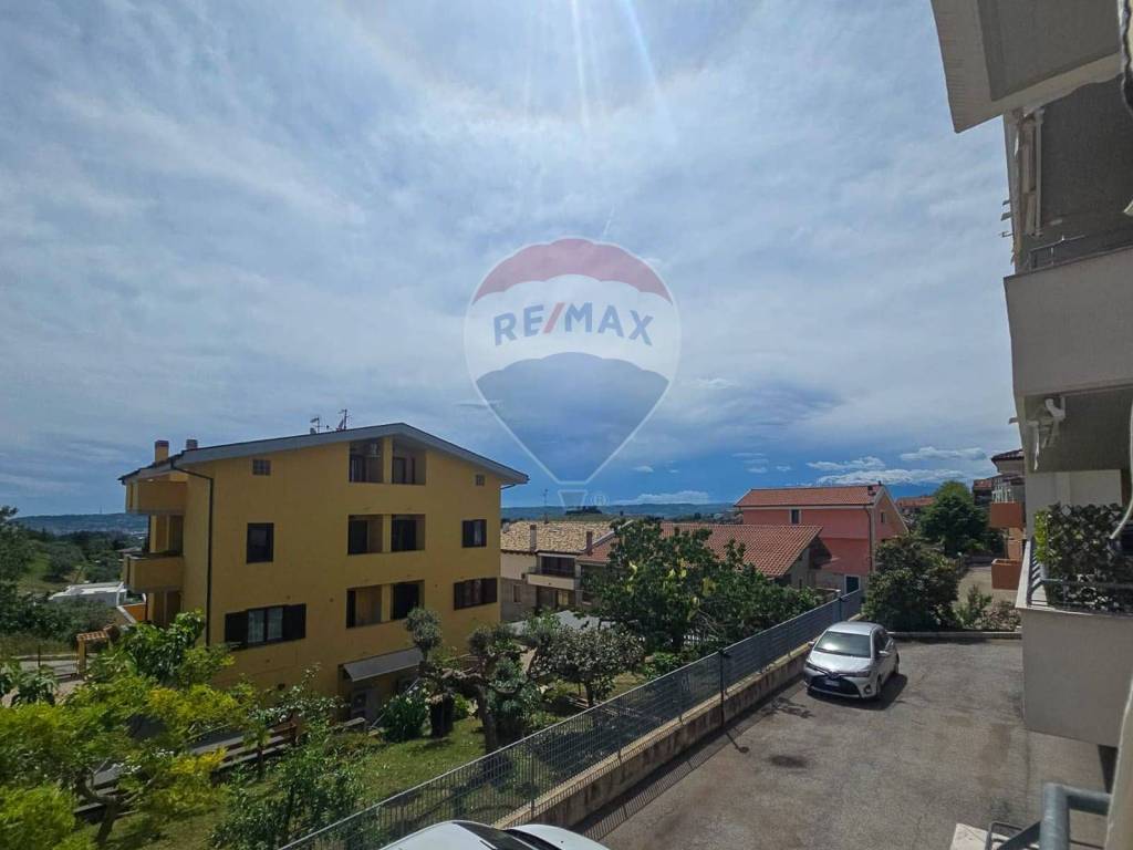 Appartamento a Spoltore in Via Montesecco, 54 - Foto 3
