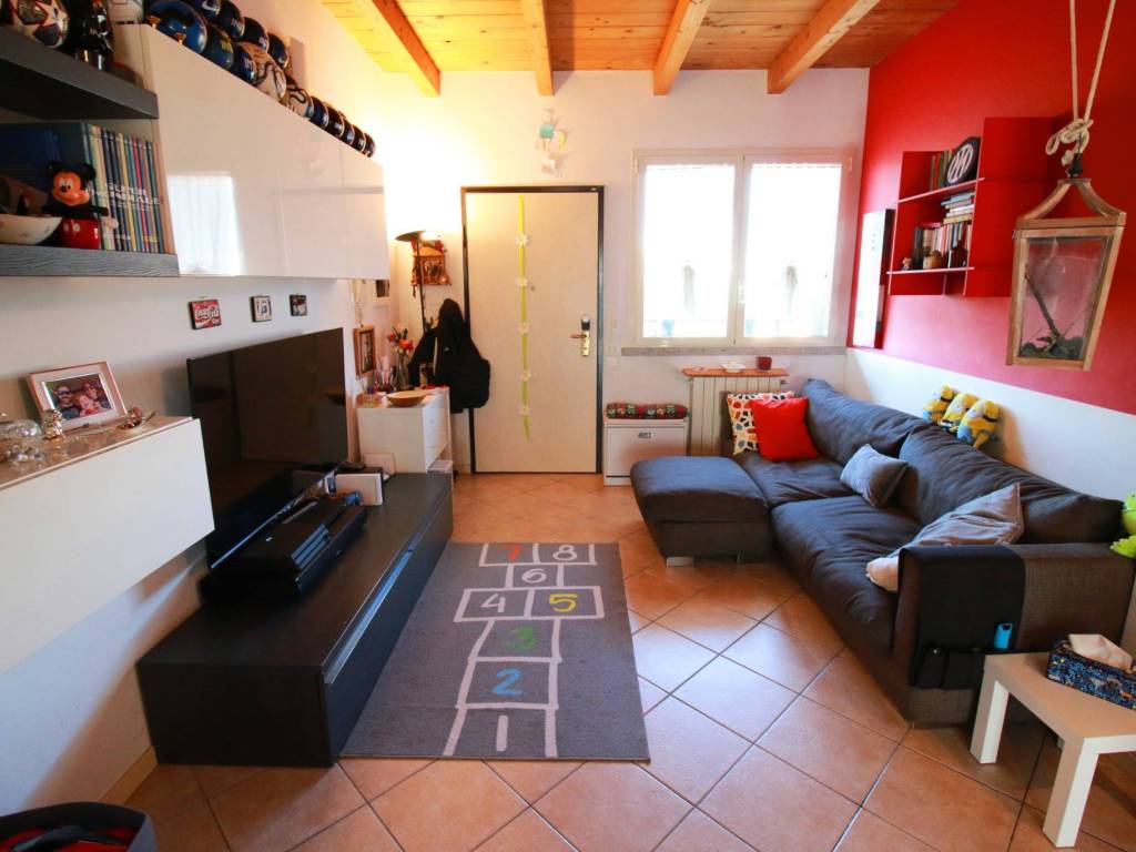 Appartamento a Caronno pertusella in Via Santa Margherita, 181 - Foto 5