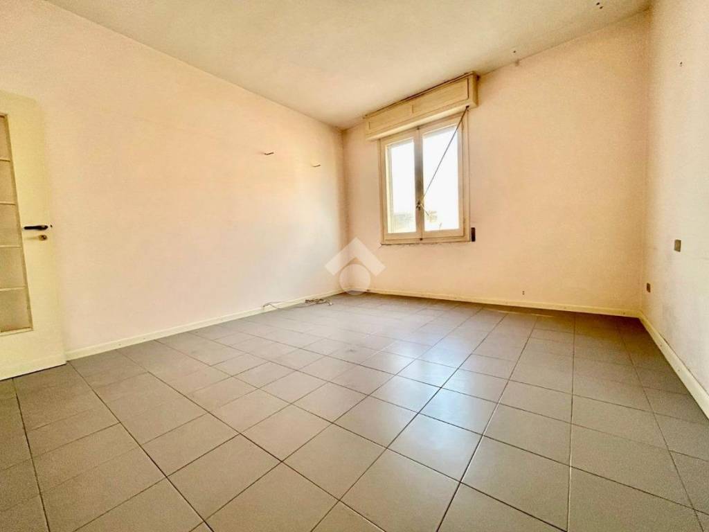 Appartamento a Monserrato in Via Rubicone - Foto 2