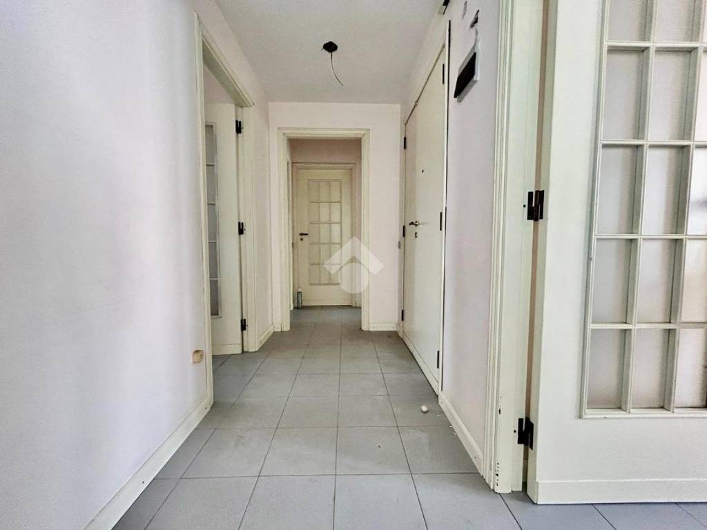 Appartamento a Monserrato in Via Rubicone - Foto 5