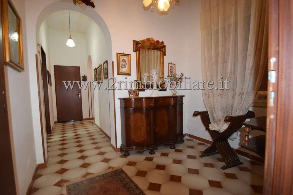 Casa indipendente a Mazara del vallo in Via Val di Mazara - Foto 2