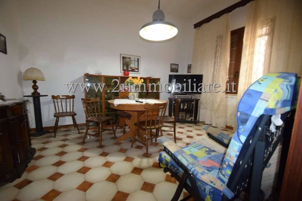 Casa indipendente a Mazara del vallo in Via Val di Mazara - Foto 5