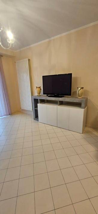 Appartamento a Caserta in Piazza Sebastiano Vetrano - Foto 3