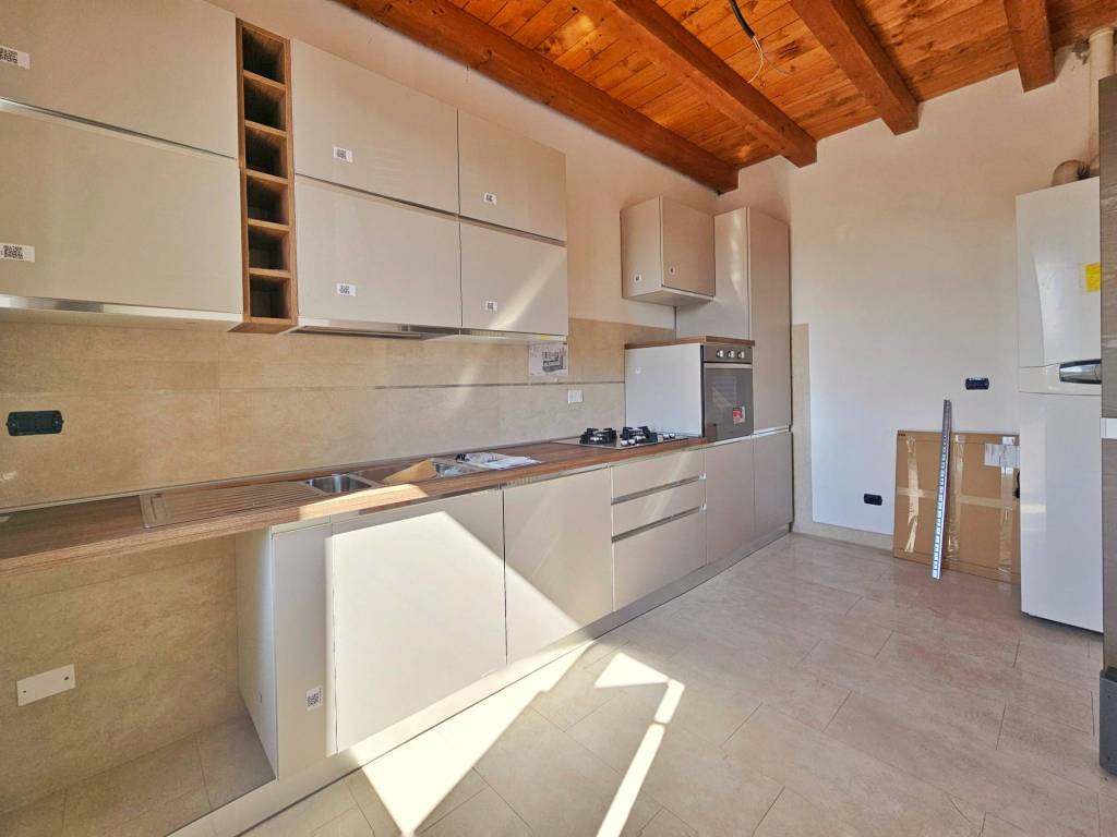 Appartamento a Sarzana in Vicolo Turì, 42 - Foto 5