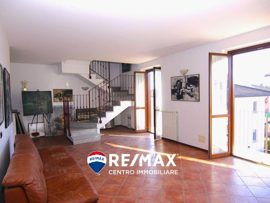 Appartamento a Induno olona in Via Sacro Monte - Foto 4