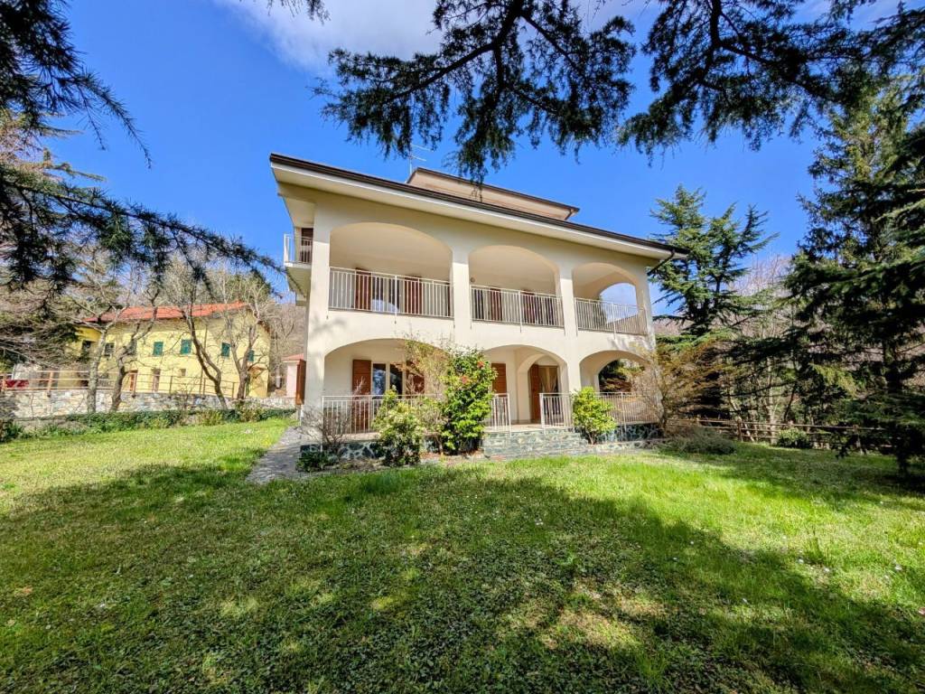 Villa a Varazze in Via Goffredo Mameli - Foto 4