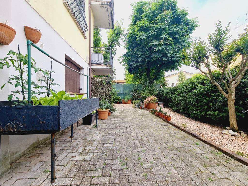 Villa a Scandiano in Via Bruno Buozzi - Foto 2