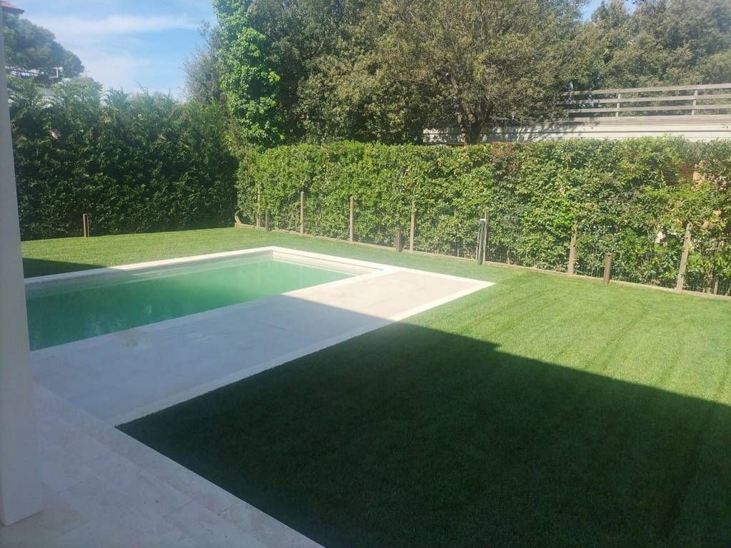 Villa a Pietrasanta in Via Enrico Toti, 46 - Foto 5