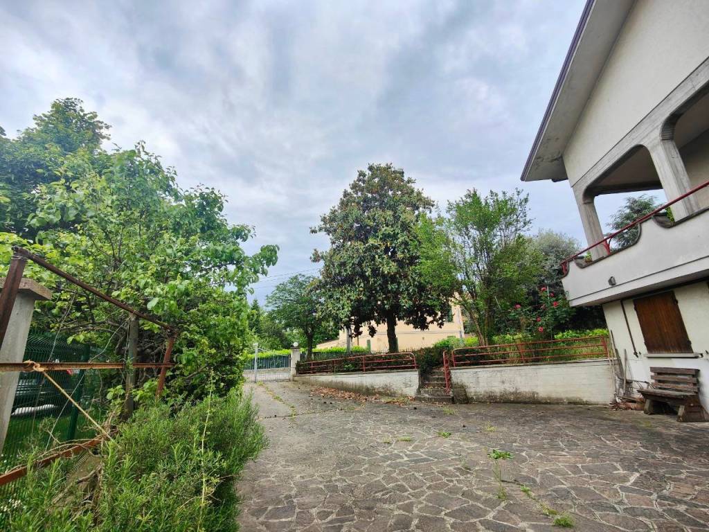 Villa a Scandiano in Via per Scandiano - Foto 3