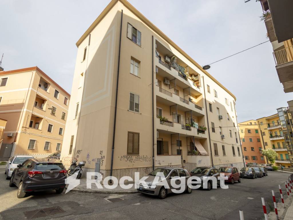 Appartamento a Catanzaro in Via Luigi Settino - Foto 2