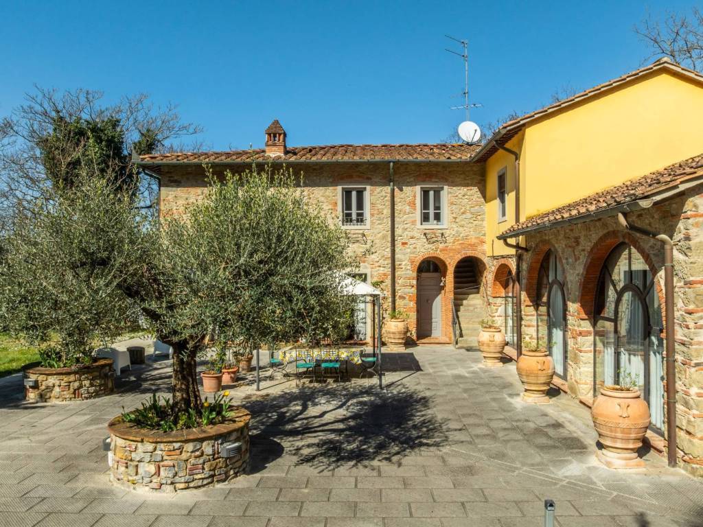 Rustico / casale a Montevarchi in Via Villaggio Enel - Foto 2