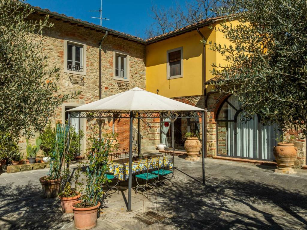 Rustico / casale a Montevarchi in Via Villaggio Enel - Foto 4