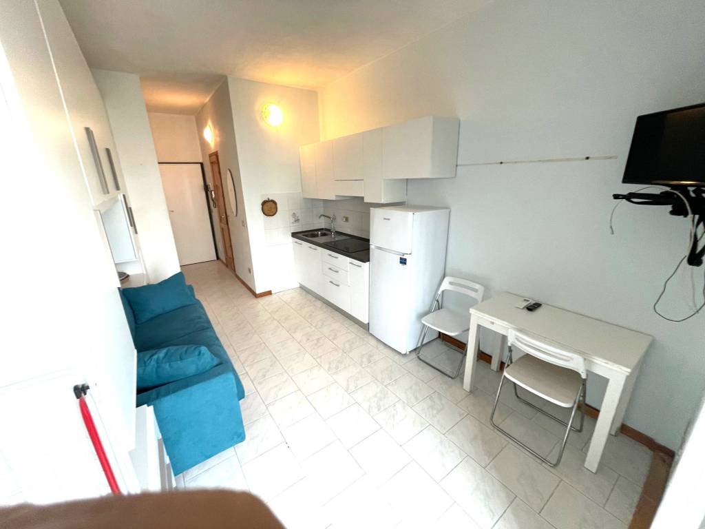 Appartamento a Comacchio in Viale Giovanni Pascoli, 14 - Foto 3