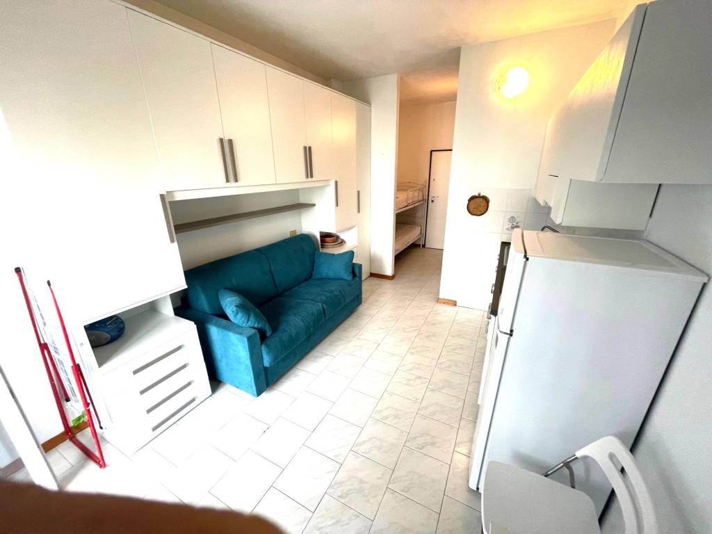 Appartamento a Comacchio in Viale Giovanni Pascoli, 14 - Foto 4