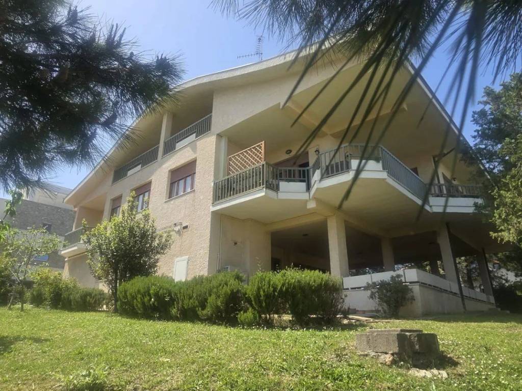 Villa a Montesilvano in VIA MAMELI 15 - Foto 2